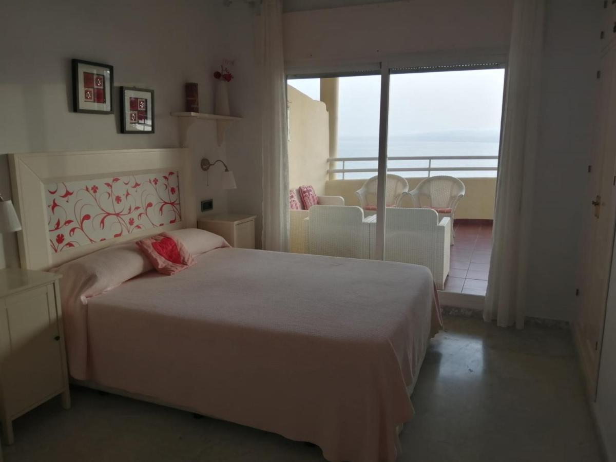 Holidays2Benalmadena Torrequebrada Sea View Front Beach With Pool Parking & Terraces Εξωτερικό φωτογραφία