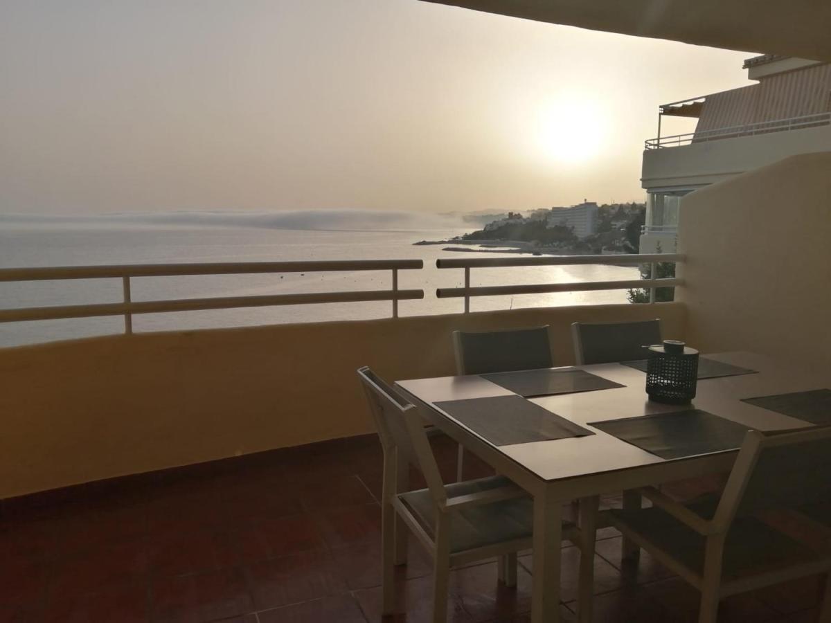 Holidays2Benalmadena Torrequebrada Sea View Front Beach With Pool Parking & Terraces Εξωτερικό φωτογραφία